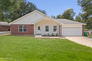 8909 Mermaid Avenue, Ocean Springs, MS 39564