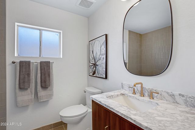 2514 N 60th Place, Scottsdale, AZ 85257