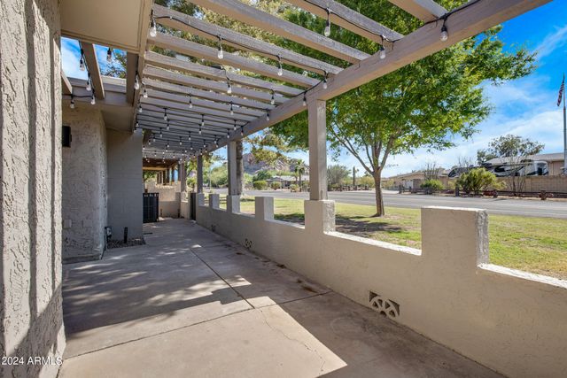 2514 N 60th Place, Scottsdale, AZ 85257