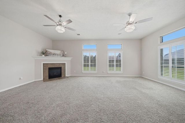 3615 E Cape Road, Dickinson, TX 77539