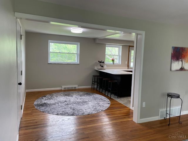 5638 Pleasant View Drive, Miami Twp, OH 45150