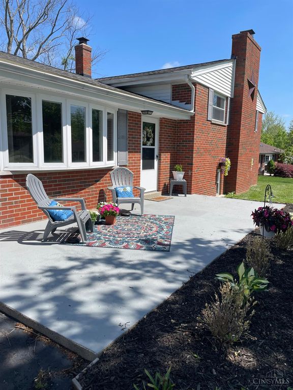 5638 Pleasant View Drive, Miami Twp, OH 45150