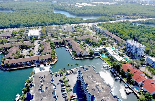 16570 NE 26th Ave 6B, North Miami Beach, FL 33160