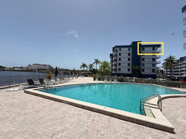 16570 NE 26th Ave 6B, North Miami Beach, FL 33160