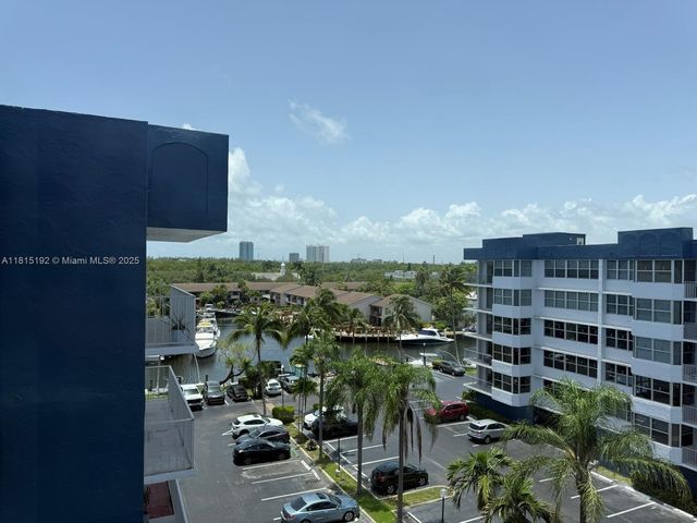 16570 NE 26th Ave 6B, North Miami Beach, FL 33160