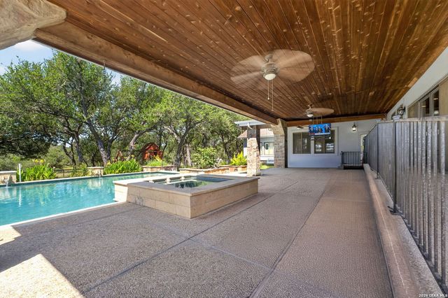 1159 ASTRAL PT, Spring Branch, TX 78070