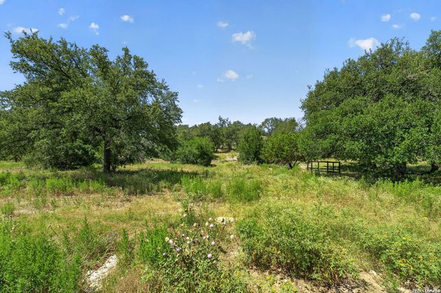 1159 ASTRAL PT, Spring Branch, TX 78070