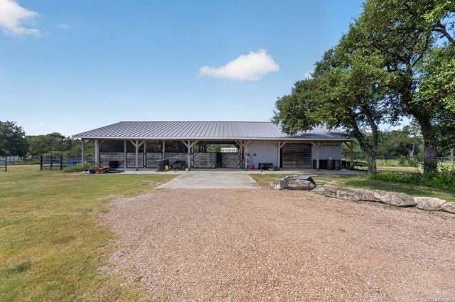 1159 ASTRAL PT, Spring Branch, TX 78070