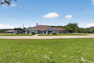 1159 ASTRAL PT, Spring Branch, TX 78070