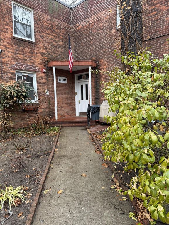 141-04 77 Ave 75 F, Flushing, NY 11367