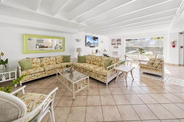 4001 S Ocean Boulevard 122, South Palm Beach, FL 33480