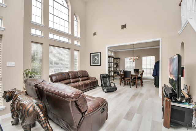 2543 Acadiana Lane, Seabrook, TX 77586