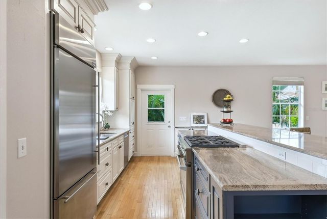 281 SEABREEZE COURT, Boca Grande, FL 33921