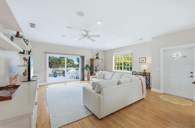 281 SEABREEZE COURT, Boca Grande, FL 33921