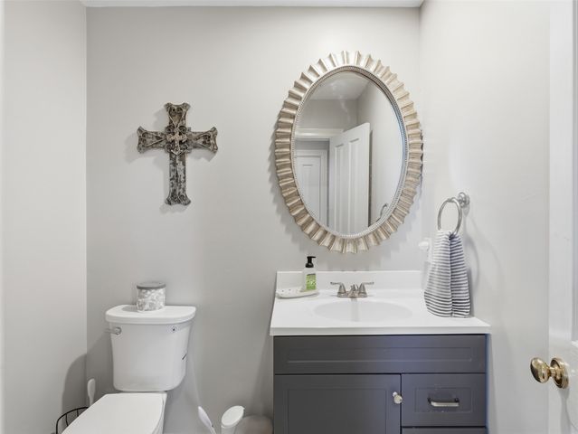 4011 Province Drive, Carrollton, TX 75007