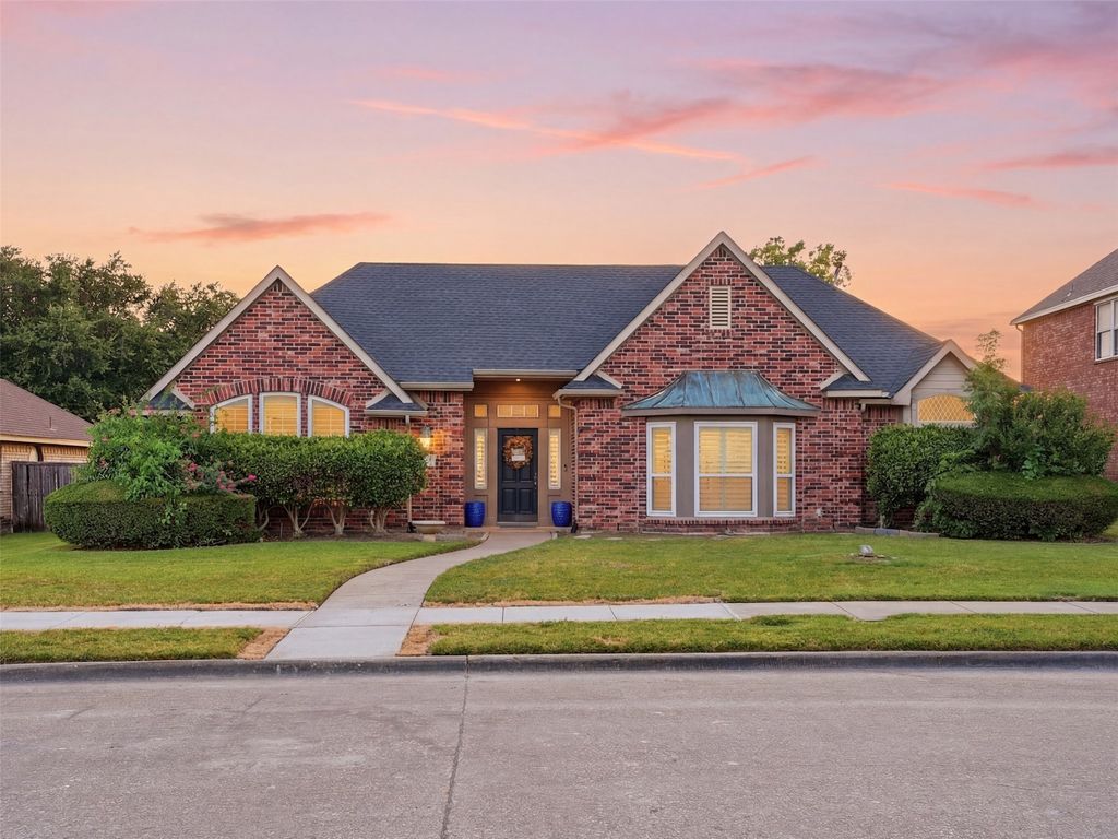 4011 Province Drive, Carrollton, TX 75007