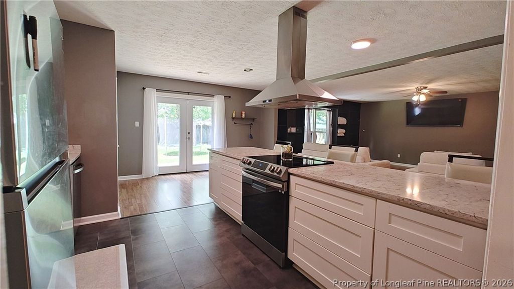 6858 Beaverstone Drive, Fayetteville, NC 28314 — photo 4