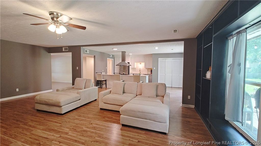 6858 Beaverstone Drive, Fayetteville, NC 28314 — photo 9