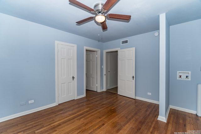 254 Cloverleaf Ave Apt 2, Alamo Heights, TX 78209