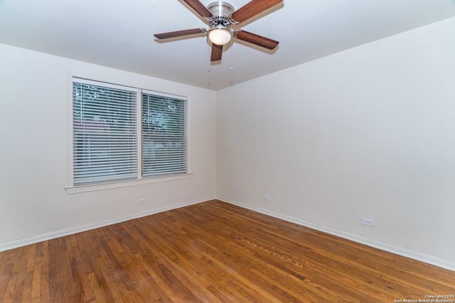 254 Cloverleaf Ave Apt 2, Alamo Heights, TX 78209