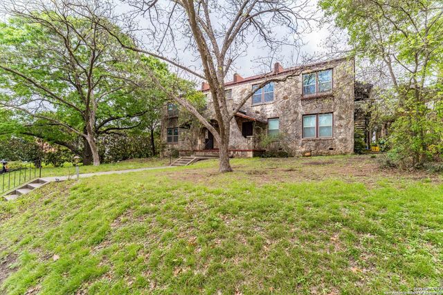 254 Cloverleaf Ave Apt 2, Alamo Heights, TX 78209