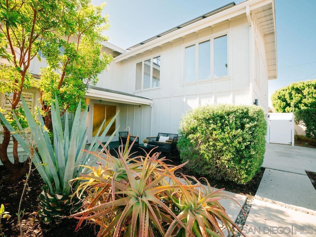 5596 Bloch St, San Diego, CA 92122 — exterior