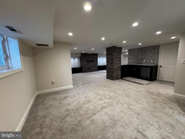 513 WHITTIER ST NW, Washington, DC 20012