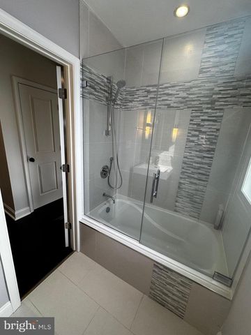 513 WHITTIER ST NW, Washington, DC 20012