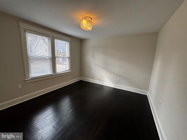 513 WHITTIER ST NW, Washington, DC 20012