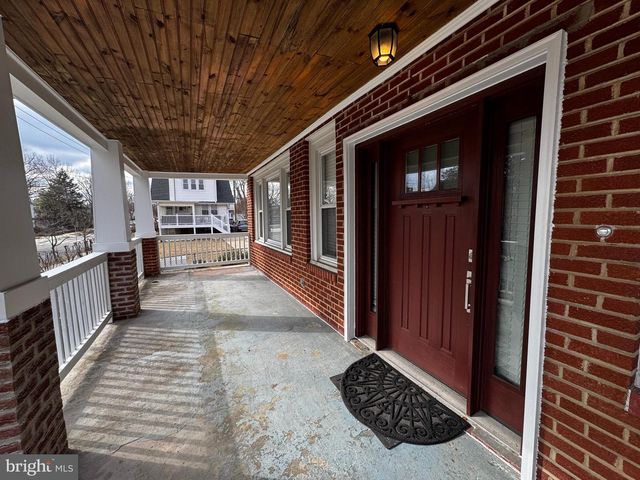 513 WHITTIER ST NW, Washington, DC 20012