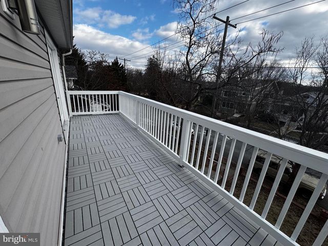 513 WHITTIER ST NW, Washington, DC 20012