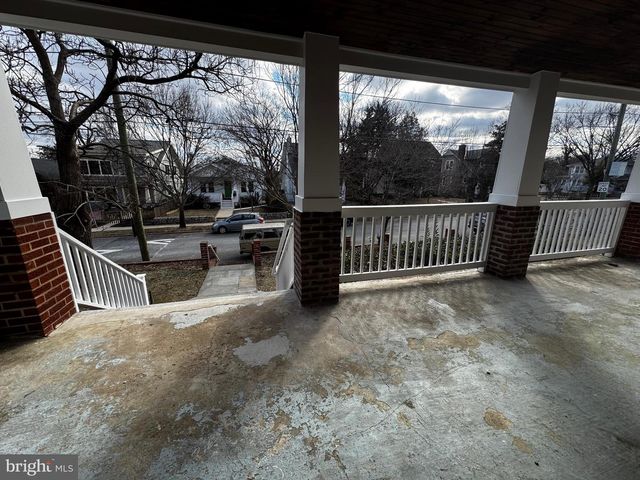 513 WHITTIER ST NW, Washington, DC 20012