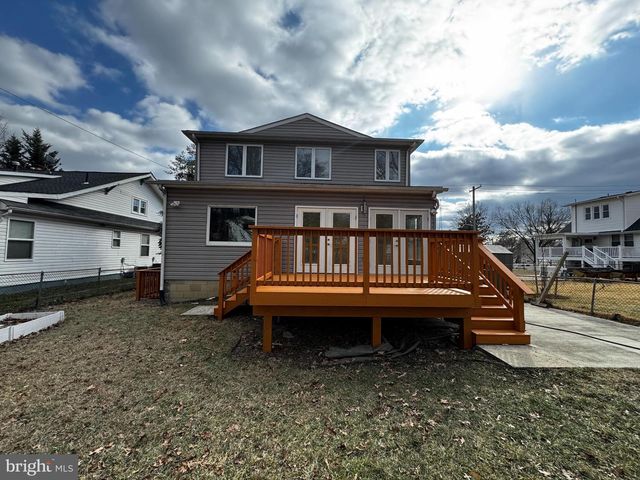 513 WHITTIER ST NW, Washington, DC 20012