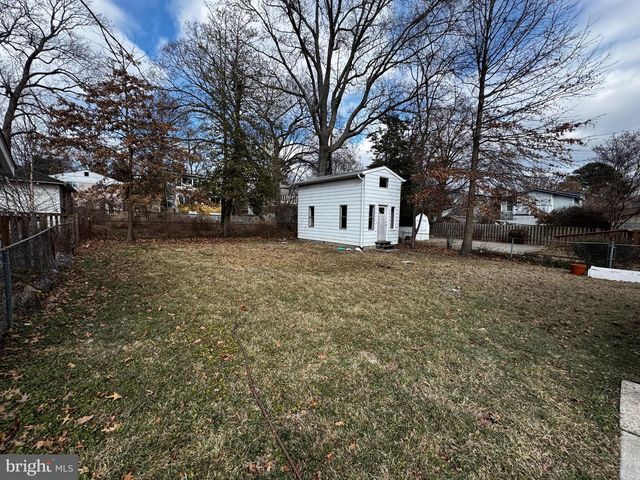 513 WHITTIER ST NW, Washington, DC 20012