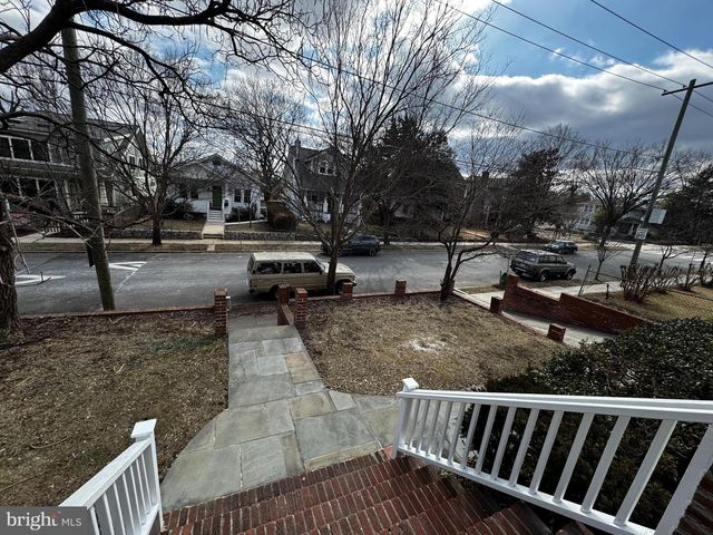 513 WHITTIER ST NW, Washington, DC 20012