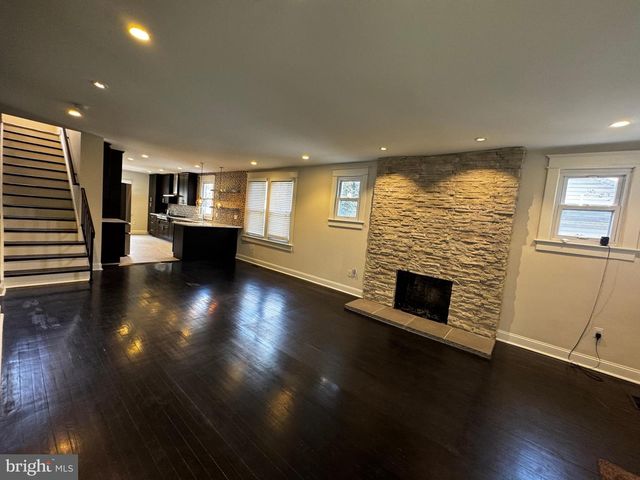 513 WHITTIER ST NW, Washington, DC 20012