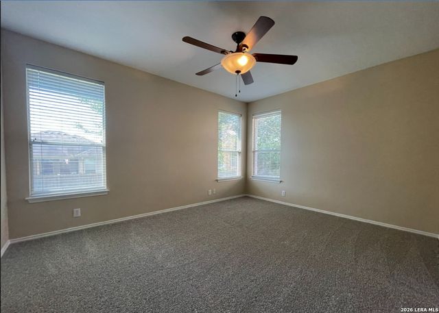 125 Falcon Crossing, Cibolo, TX 78108