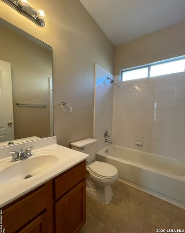 125 Falcon Crossing, Cibolo, TX 78108