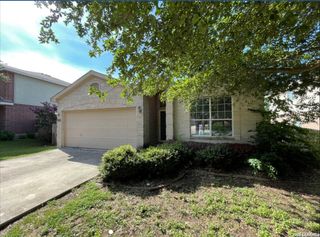 125 Falcon Crossing, Cibolo, TX 78108