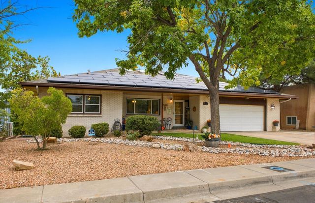 4722 Sherwood Street NE, Albuquerque, NM 87109