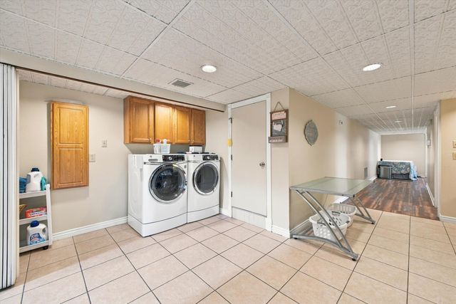4722 Sherwood Street NE, Albuquerque, NM 87109