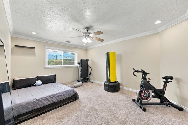 4722 Sherwood Street NE, Albuquerque, NM 87109