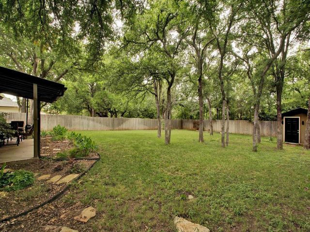 909 Garden Meadow DR, Georgetown, TX 78628