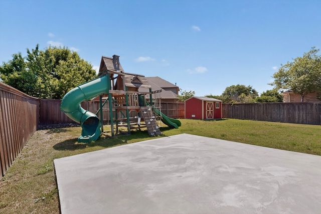 8613 Russell Drive, Rowlett, TX 75089