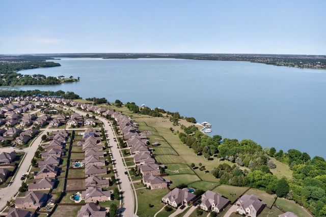 8613 Russell Drive, Rowlett, TX 75089