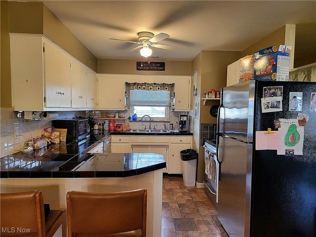 1948 State Route 339, Belpre, OH 45714