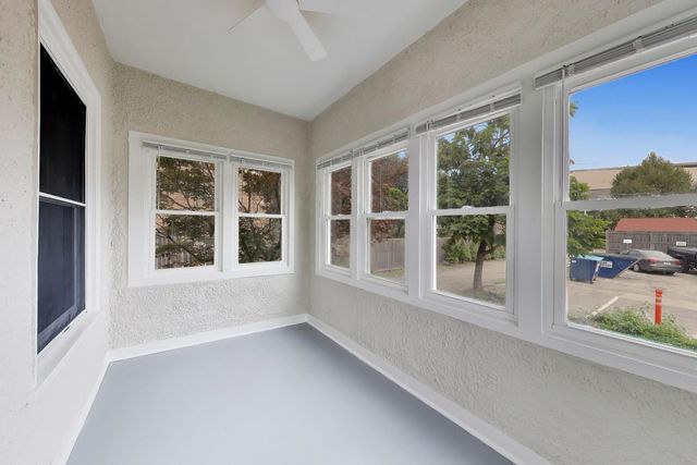 2611 Eastwood Avenue 1, Evanston, IL 60201