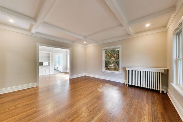 2611 Eastwood Avenue 1, Evanston, IL 60201