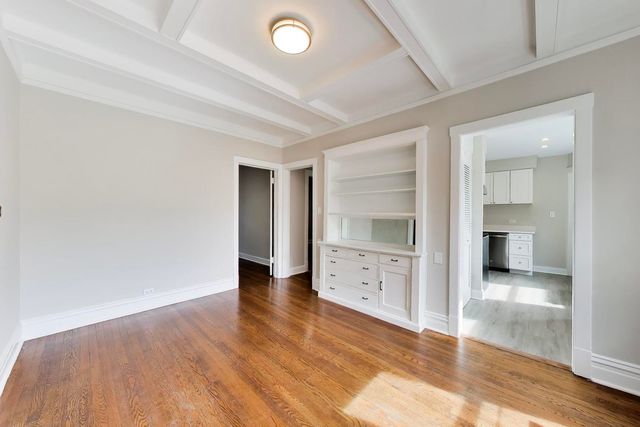 2611 Eastwood Avenue 1, Evanston, IL 60201