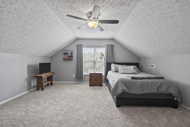 306 Waterside Drive, Delaware, OH 43015